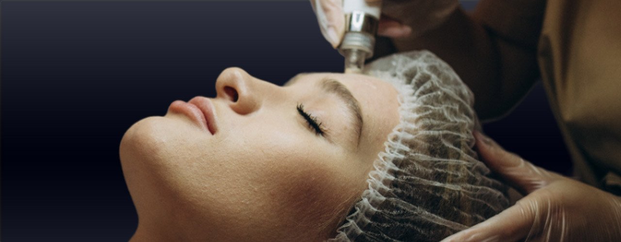 HydraSkin Behandlung bei Visage Cosmetic
